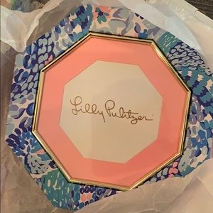 Lilly Pulitzer GWP Wave After Wave Frame NIP